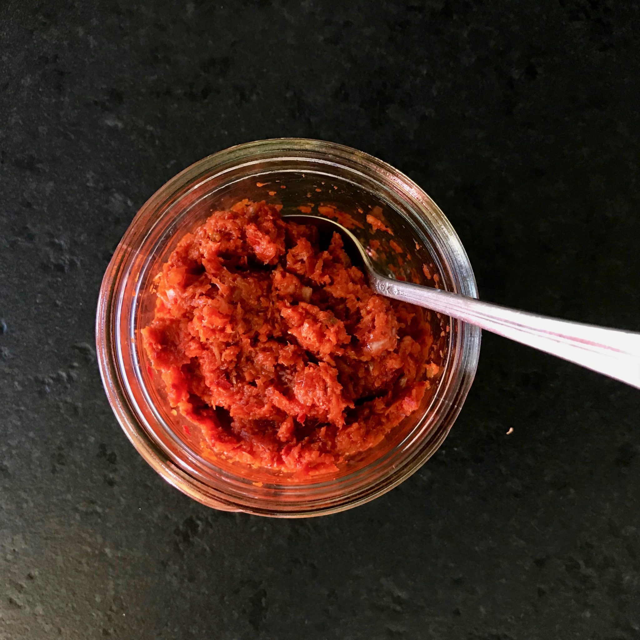 thai red curry paste-easy step-by step method