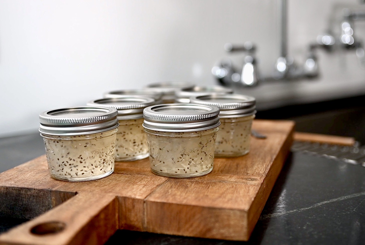 aloe vera jelly in small glass jars