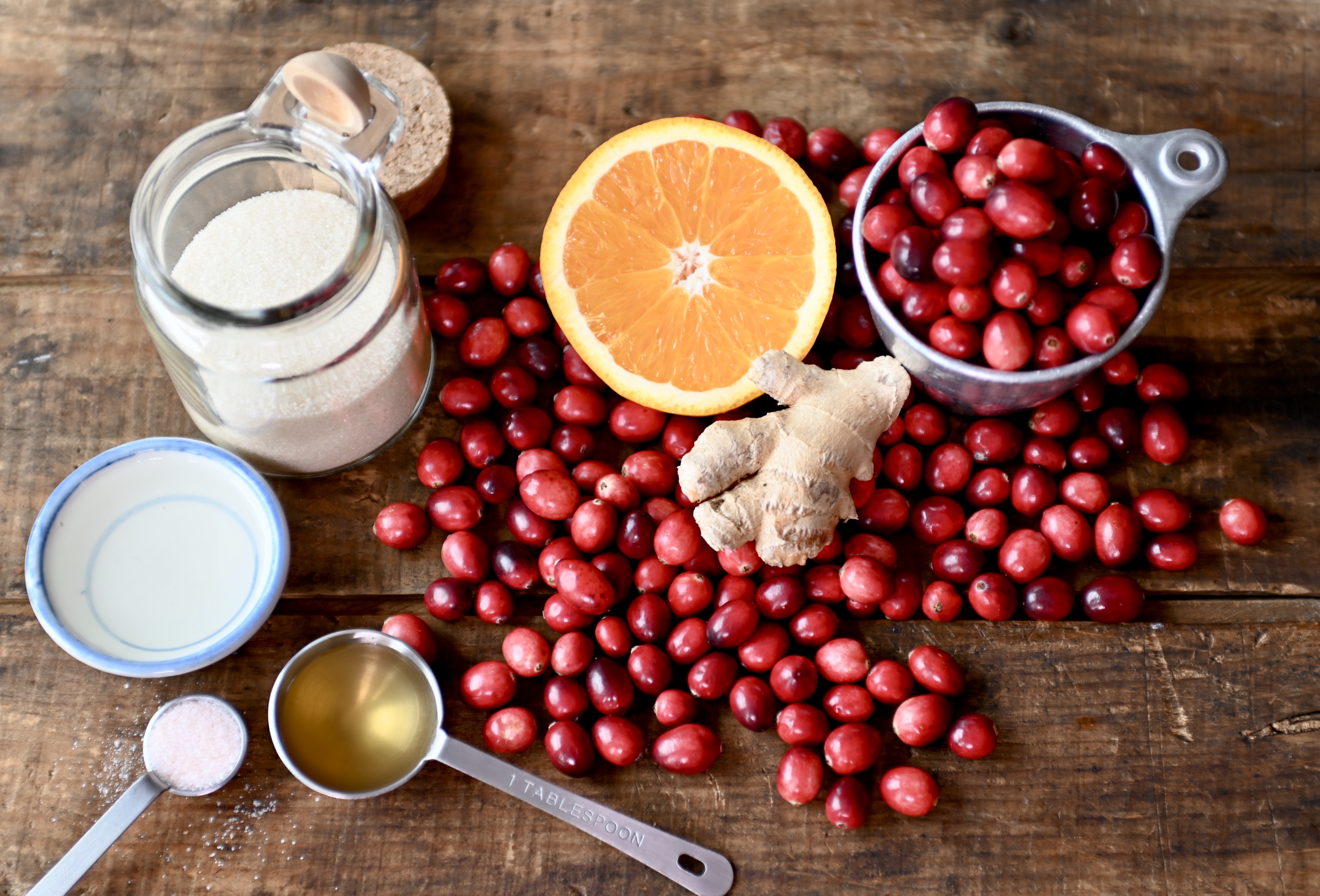 ingredients for fermented cranberry sauce