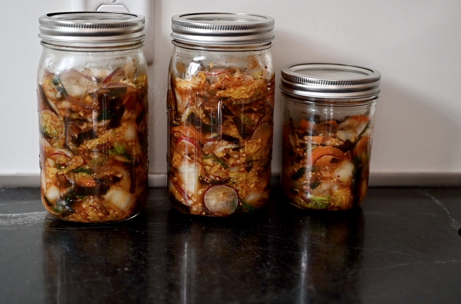 leave the jars at room temperature to ferment